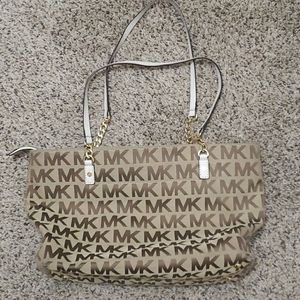 Michael Kors purse